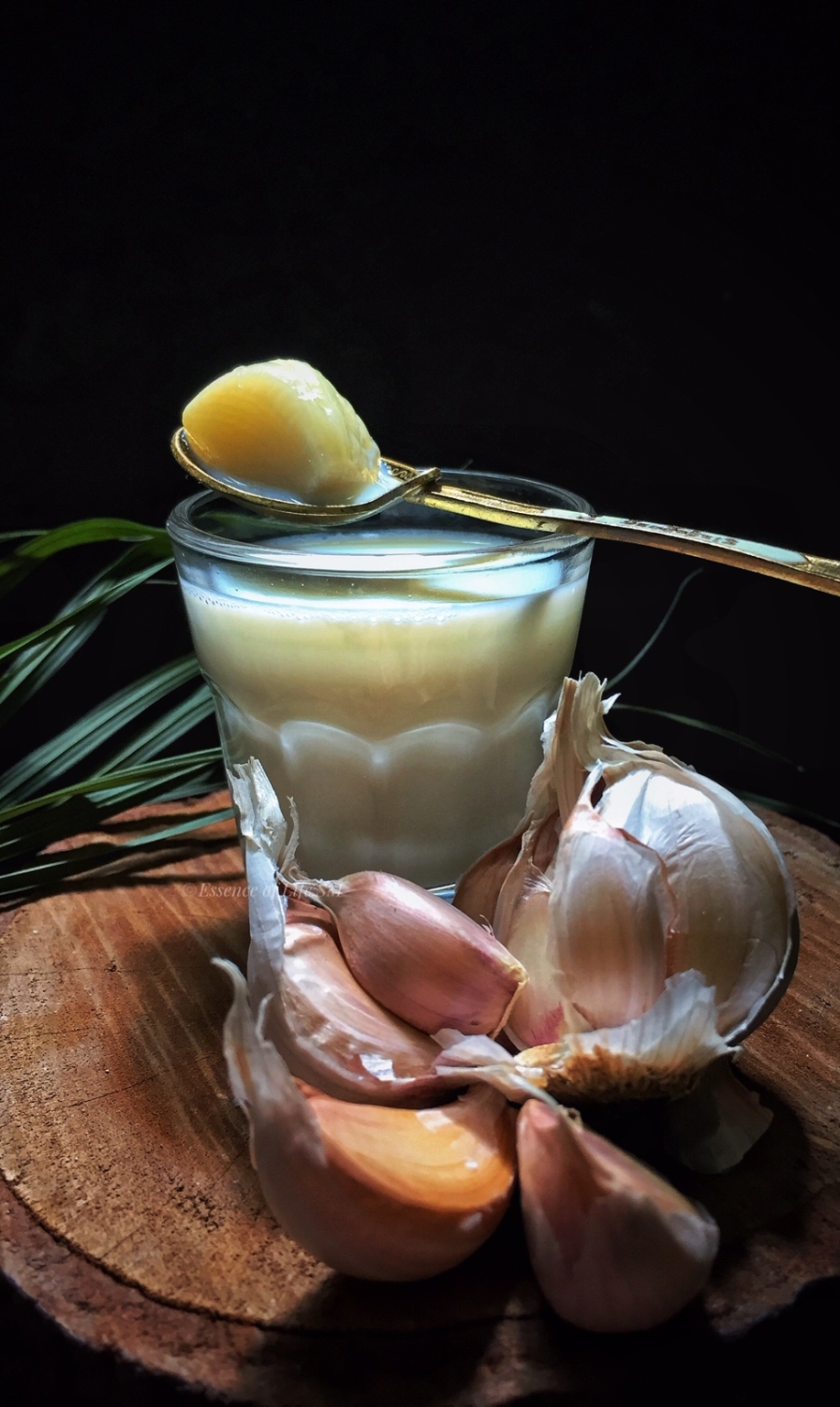 Garlic Milk for Health Lashuna Ksheerapaka Mrityunjaya Ayurveda